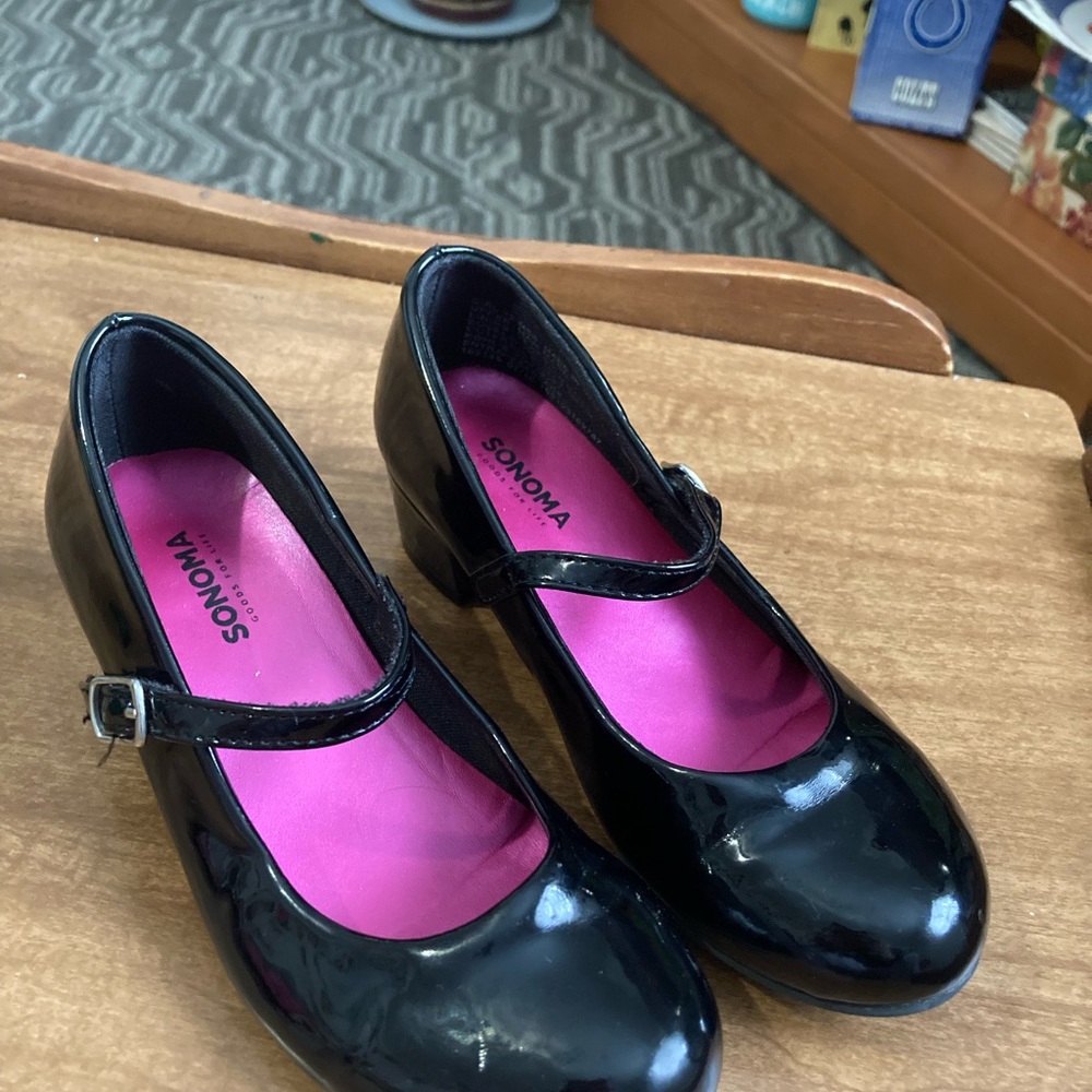 Sonoma black patent leather, Mary Jane dress shoe size 13 med EUC